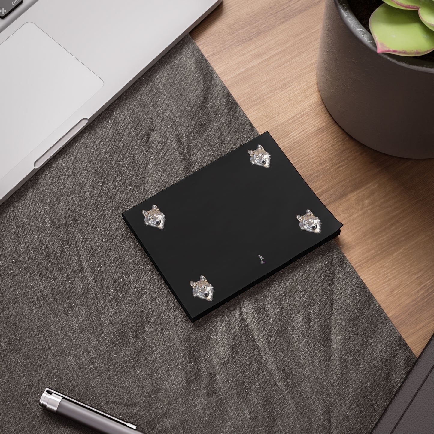 Post-it® Note Pads: Wolves Black