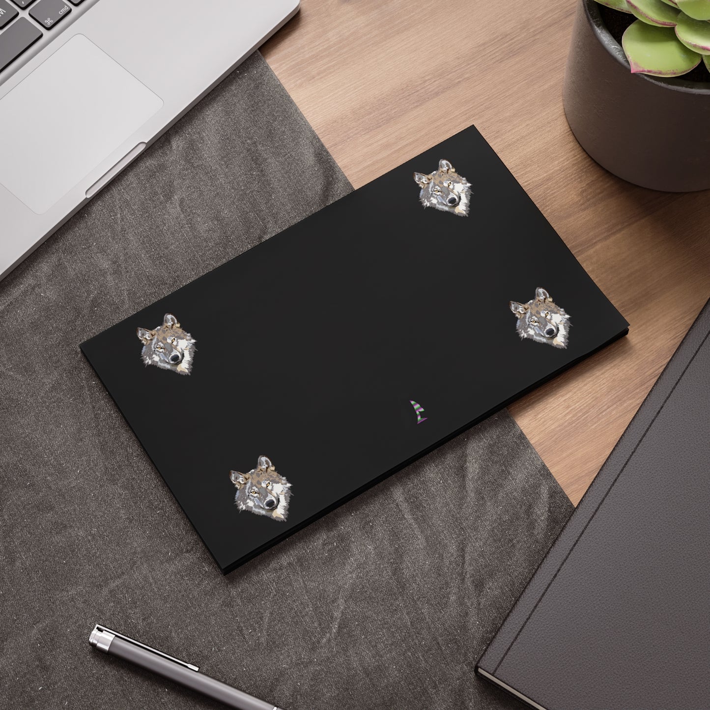 Post-it® Note Pads: Wolves Black