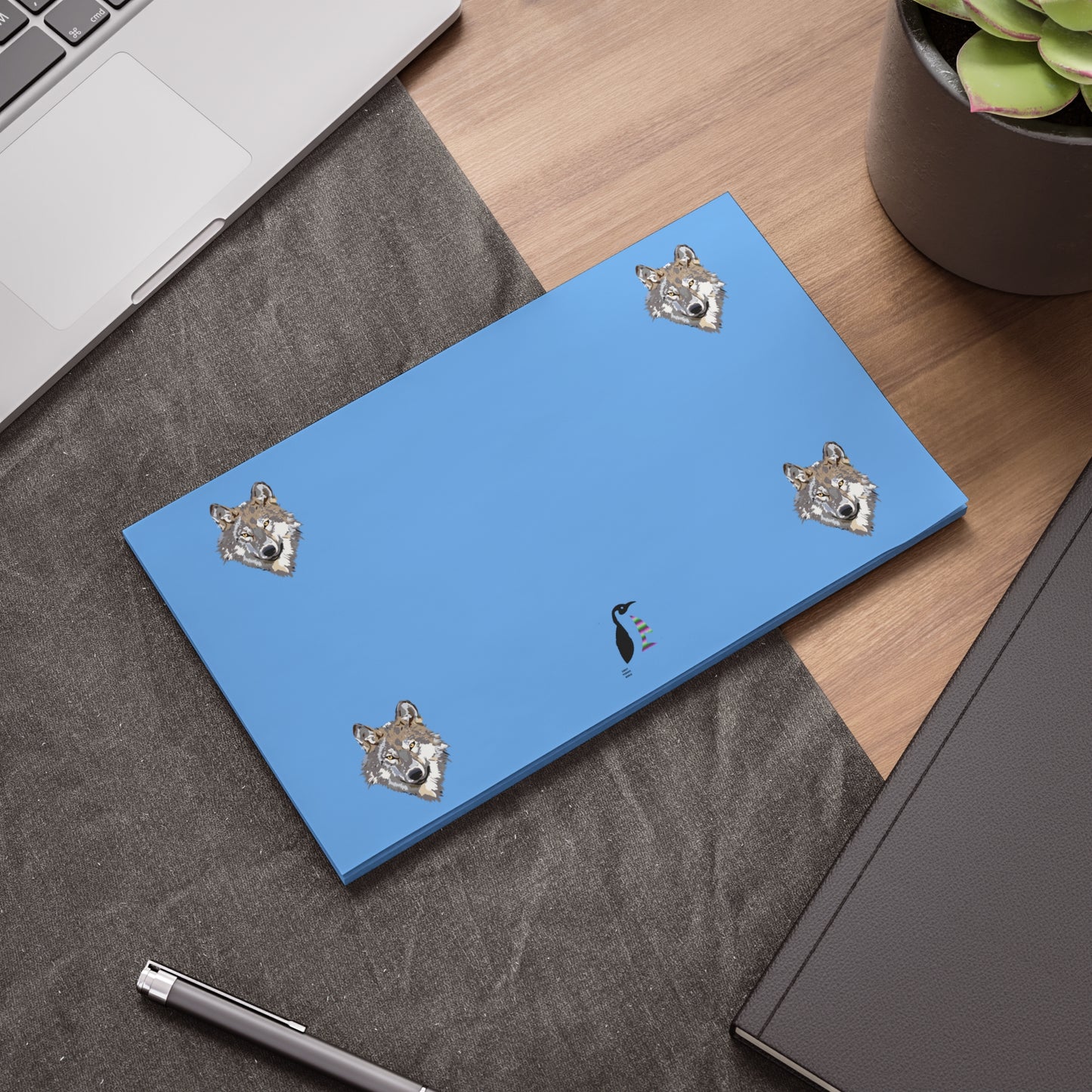 Post-it® Note Pads: Wolves Lite Blue