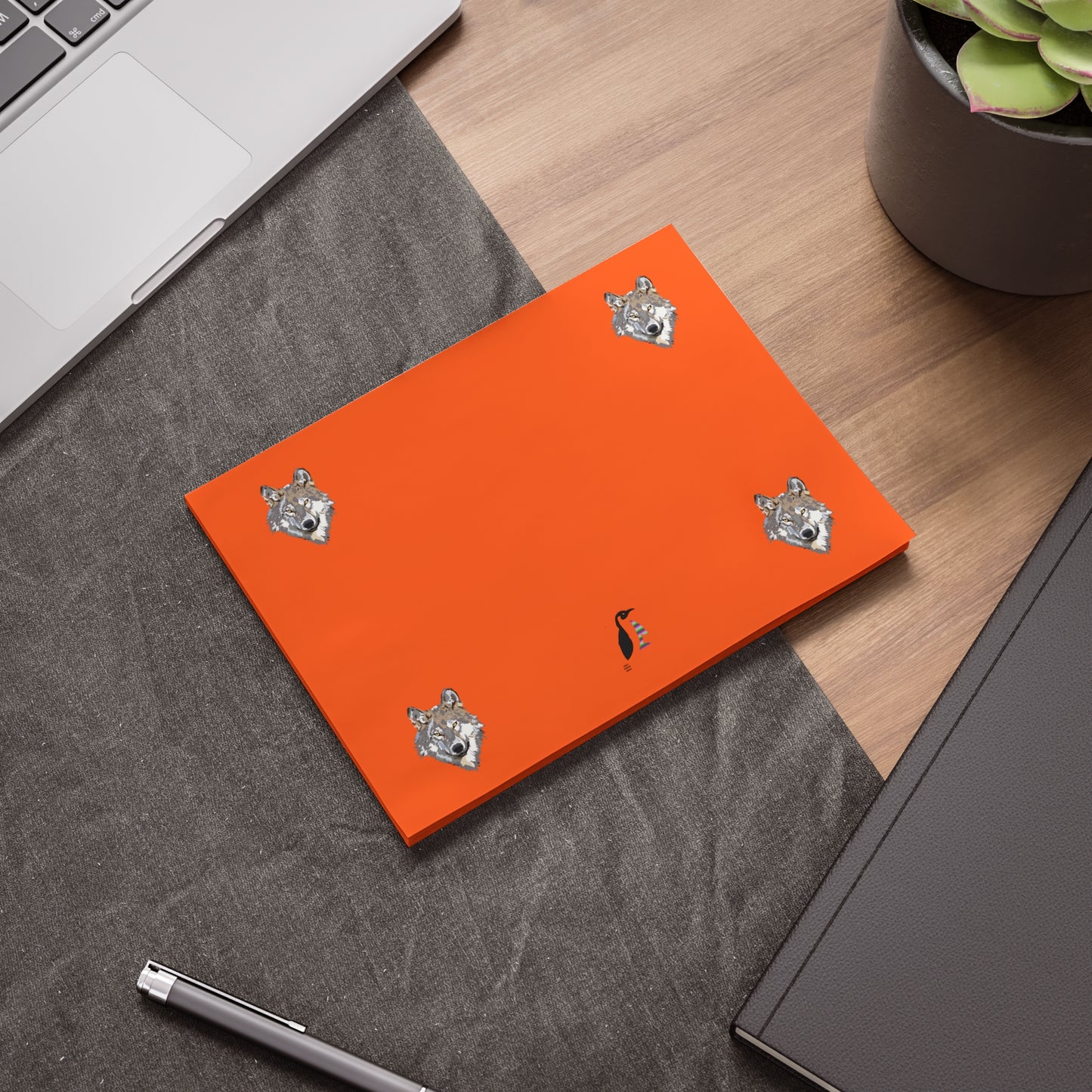 Post-it® Note Pads: Wolves Orange