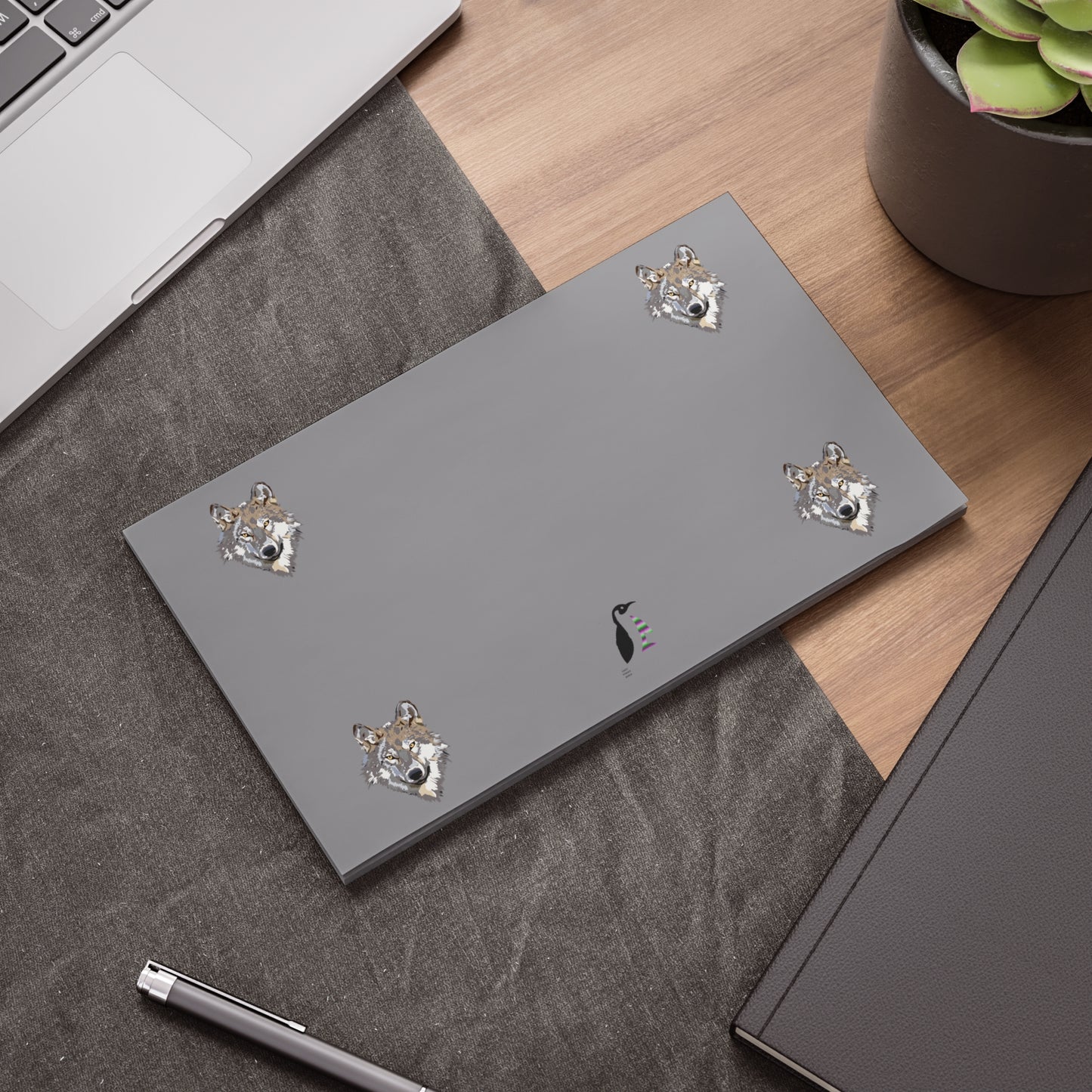 Post-it® Note Pads: Wolves Grey