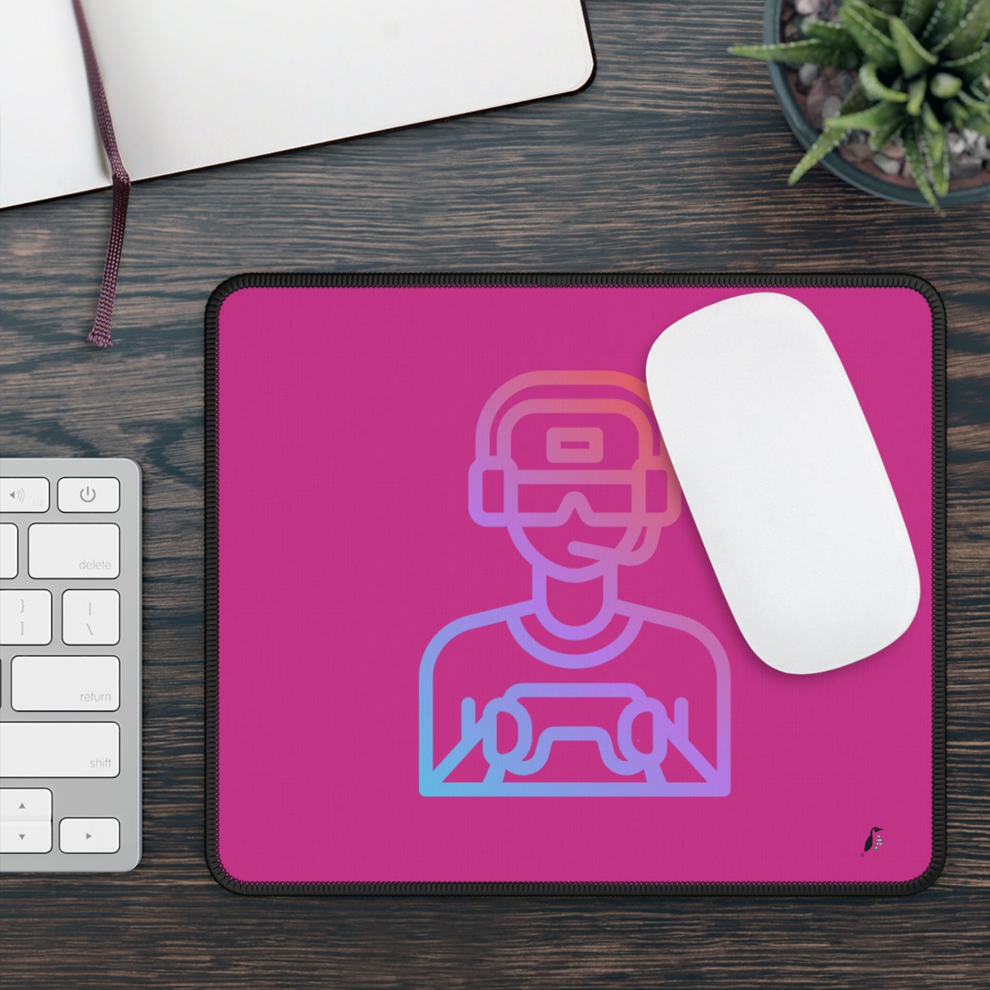 Gaming Mouse Pad: Gaming Pink