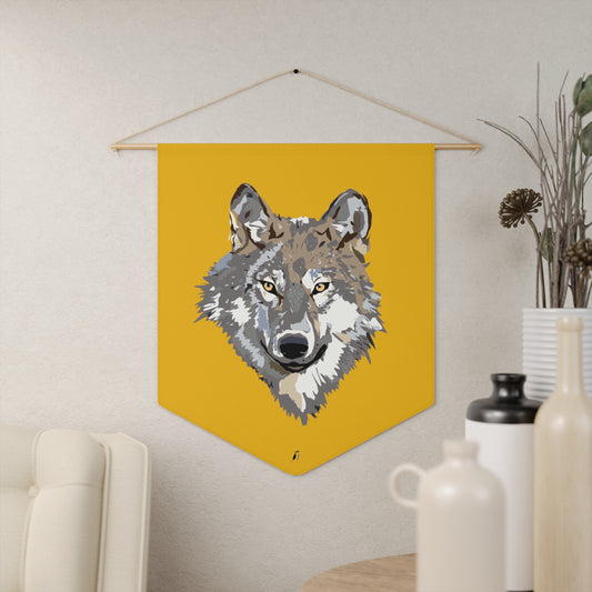 Pennant: Wolves Yellow